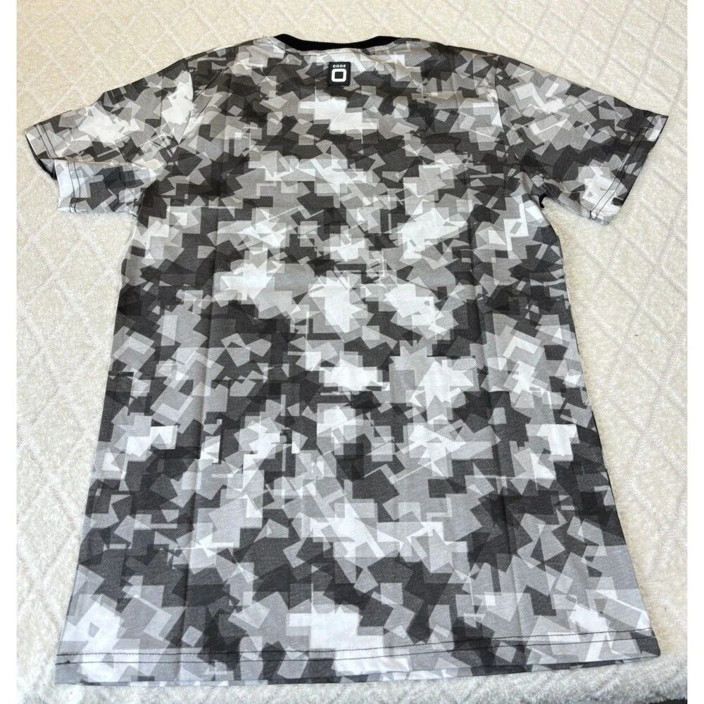 NWT Alfa Romeo Racing F1 Team Orlen Camo Pixilated Men’s Shirt Size M